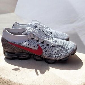 Nike Air VaporMax Flyknit in the 'Heritage OG' colorway 10.5